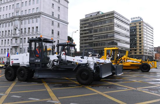 Парад городской техники