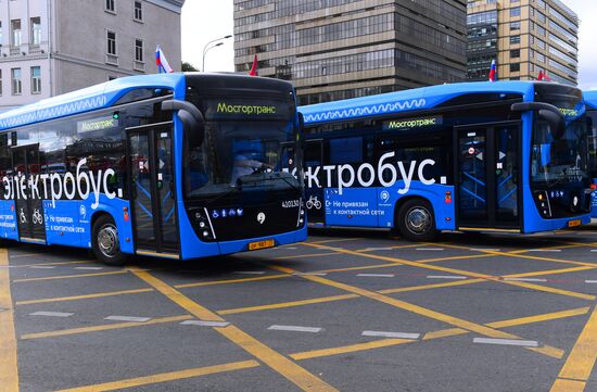 Парад городской техники