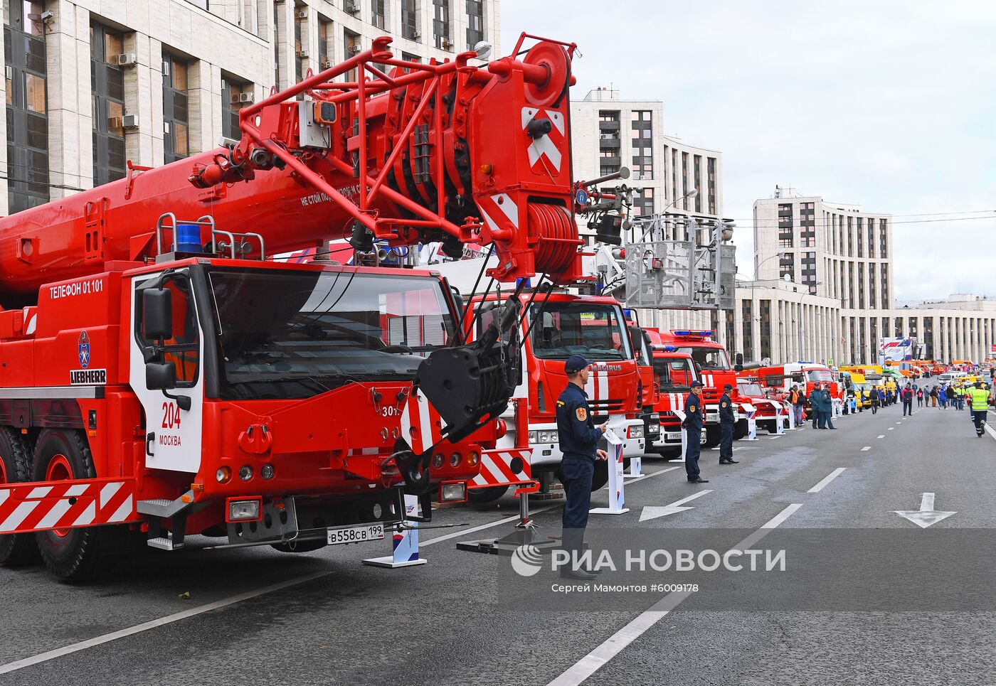 Парад городской техники