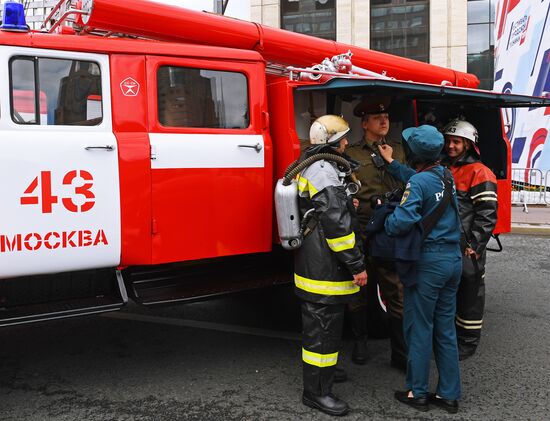 Парад городской техники