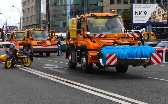 Парад городской техники