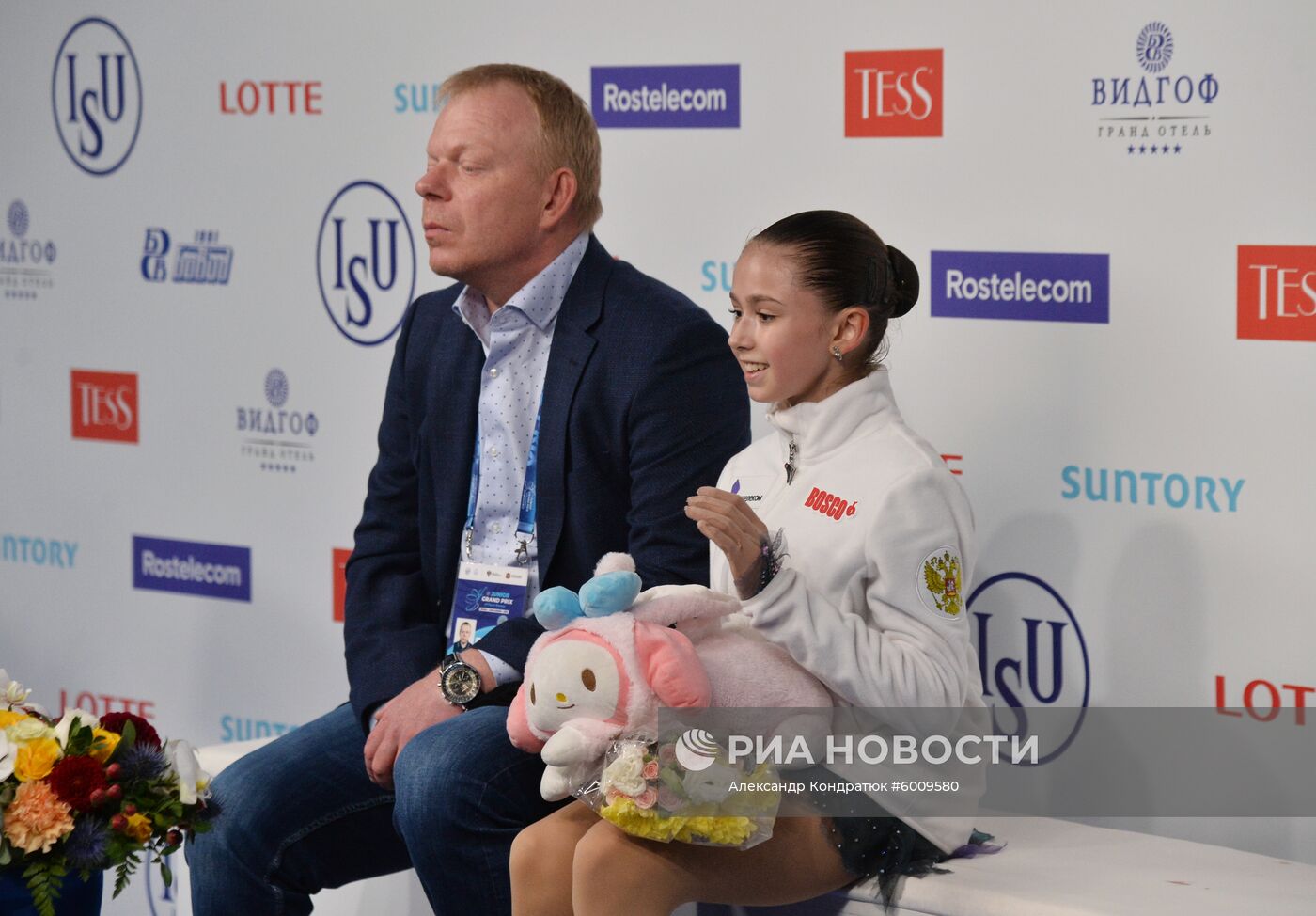 Фигурное катание. Гран-при. Юниоры. Девушки. Произвольная программа