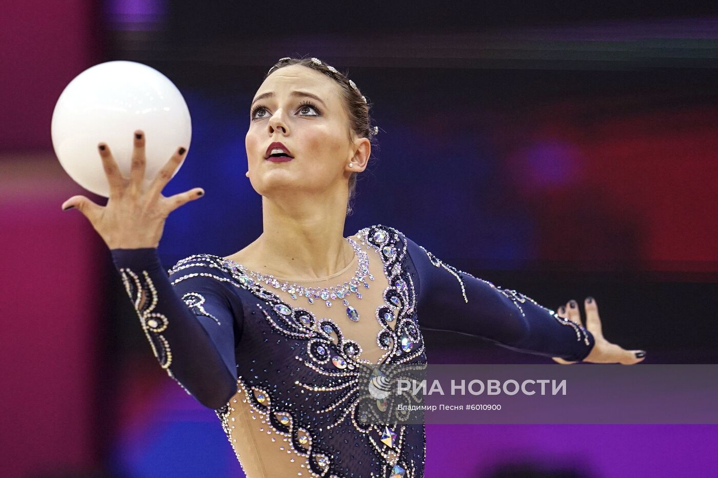 Художественная гимнастика. Чемпионат мира. Первый день