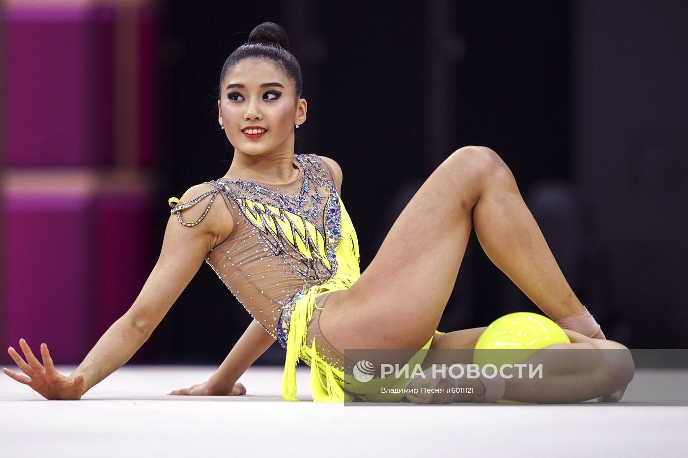 Художественная гимнастика. Чемпионат мира. Первый день