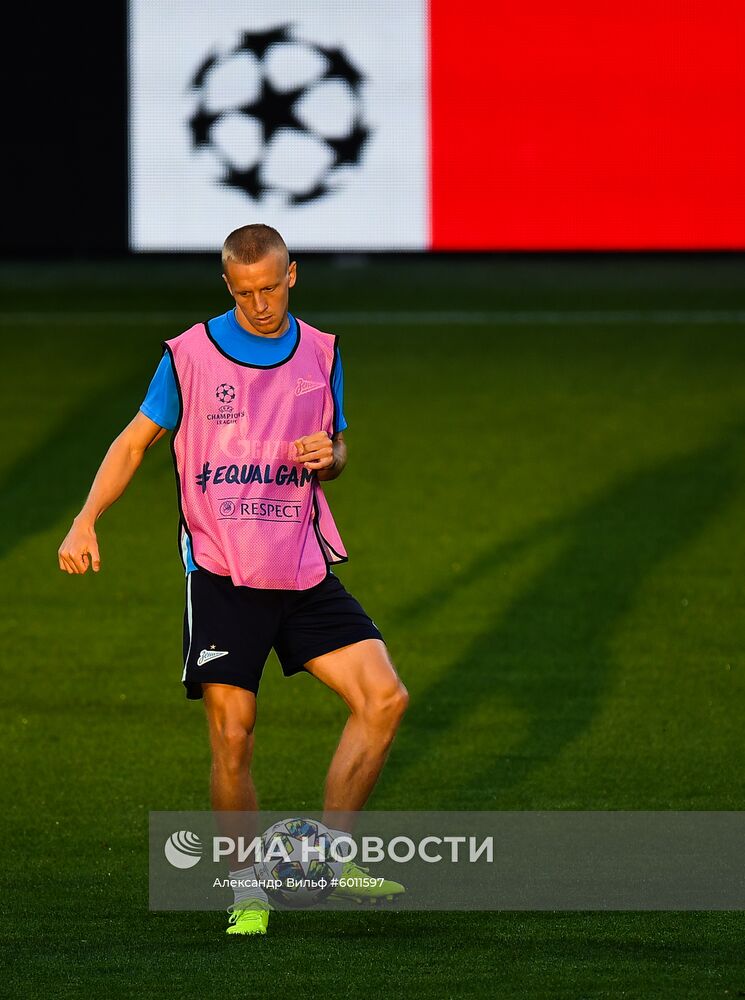 Футбол. Лига чемпионов. Тренировка ФК "Зенит"