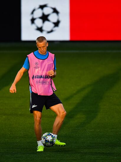 Футбол. Лига чемпионов. Тренировка ФК "Зенит"