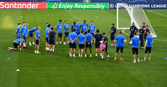 Футбол. Лига чемпионов. Тренировка ФК "Зенит"