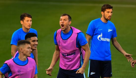 Футбол. Лига чемпионов. Тренировка ФК "Зенит"