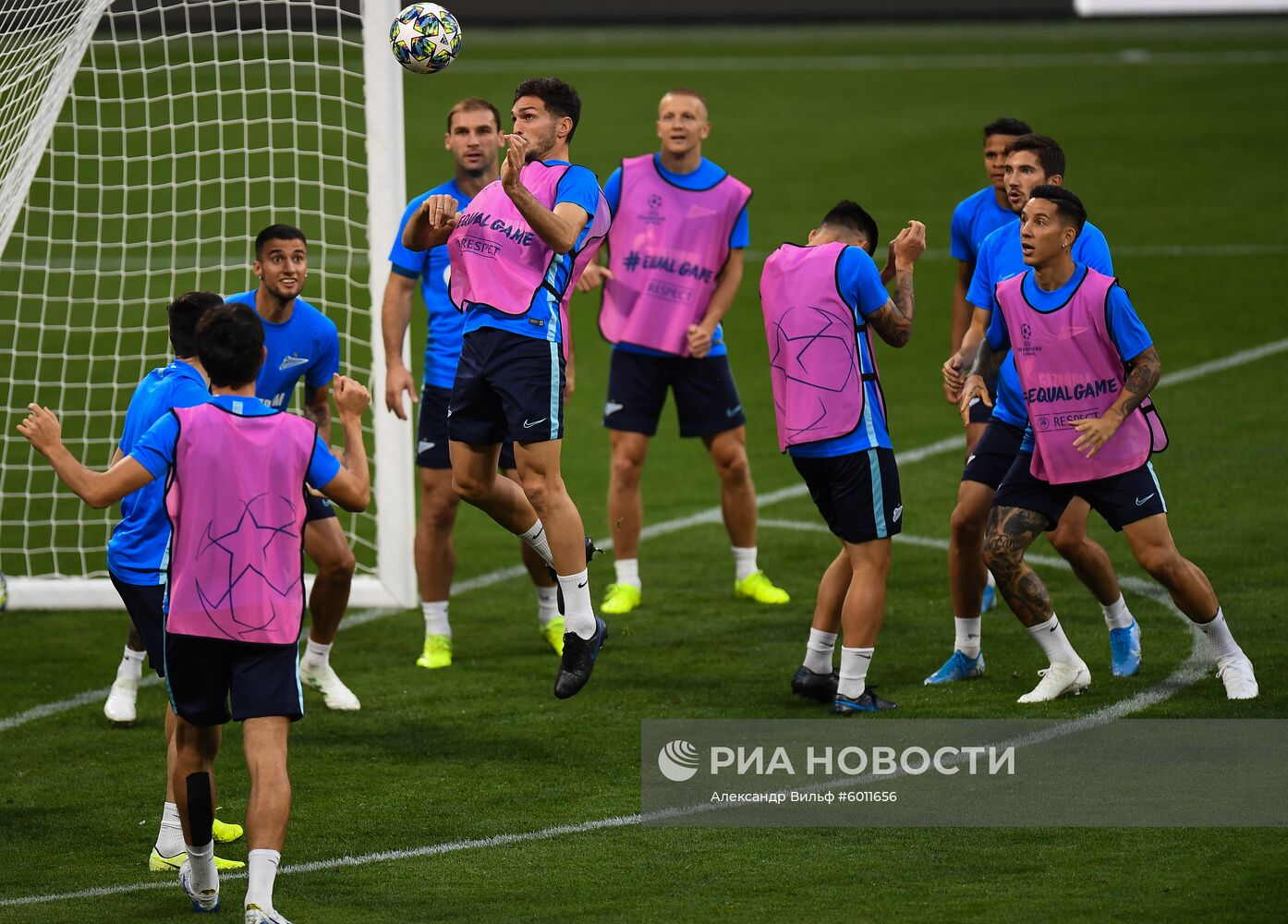 Футбол. Лига чемпионов. Тренировка ФК "Зенит"