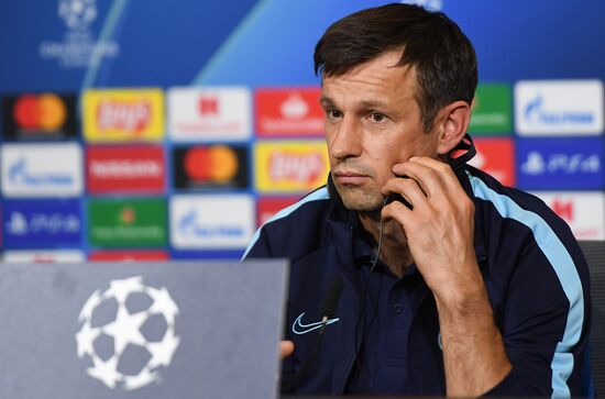 Футбол. Лига чемпионов. Тренировка ФК "Зенит"