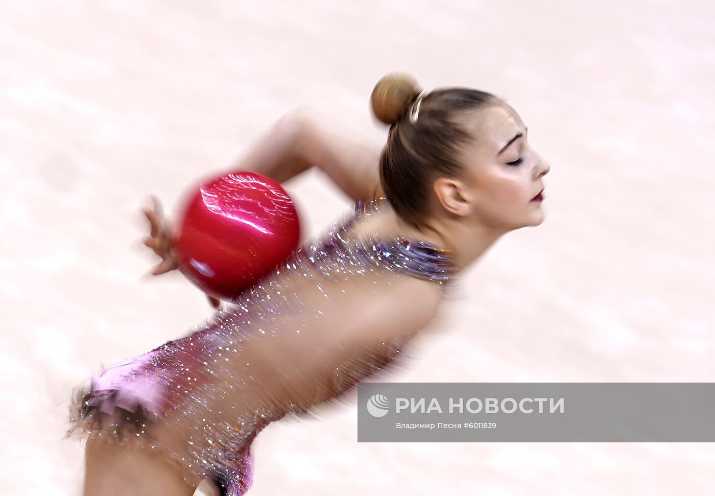 Художественная гимнастика. Чемпионат мира. Второй день