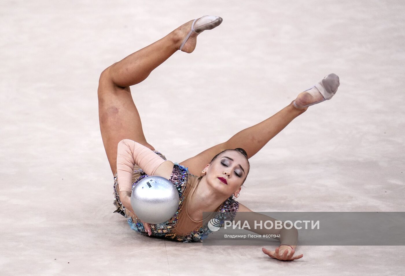 Художественная гимнастика. Чемпионат мира. Второй день