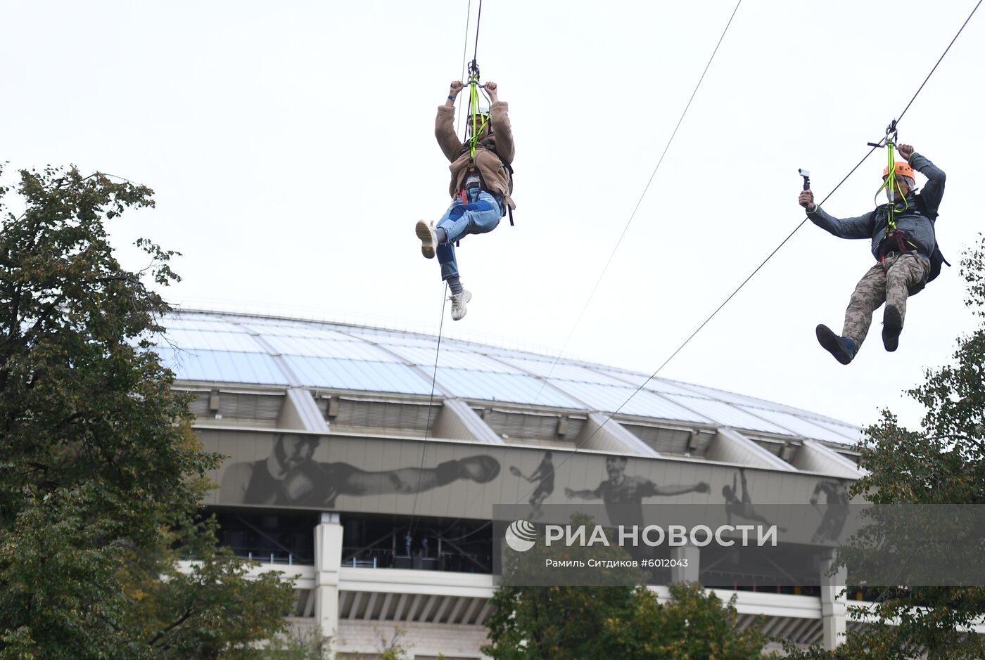 Открытие экстремального развлечения "Зиплайн" в "Лужниках"