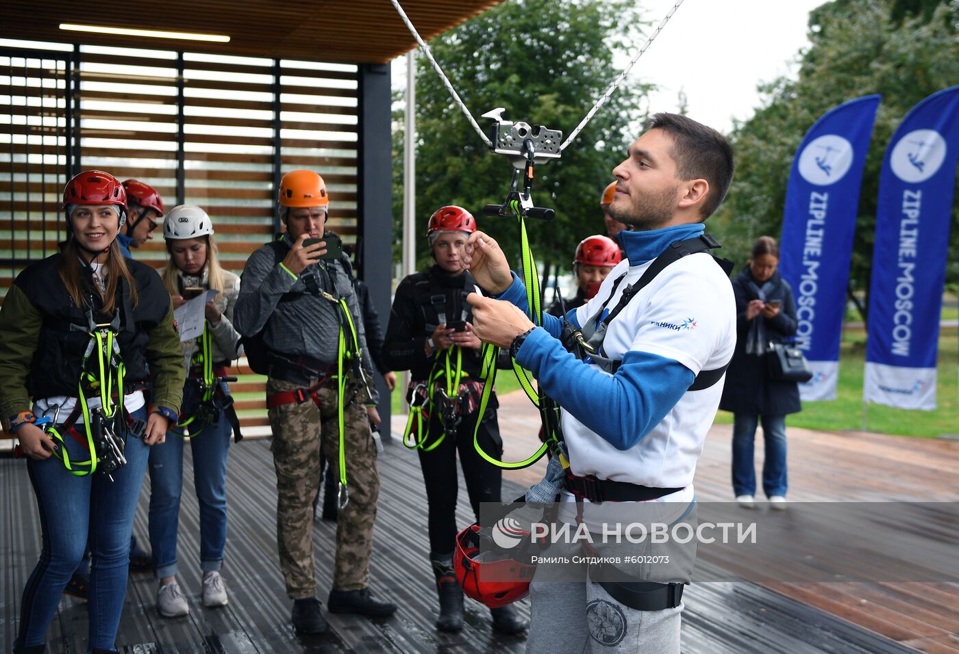 Открытие экстремального развлечения "Зиплайн" в "Лужниках"