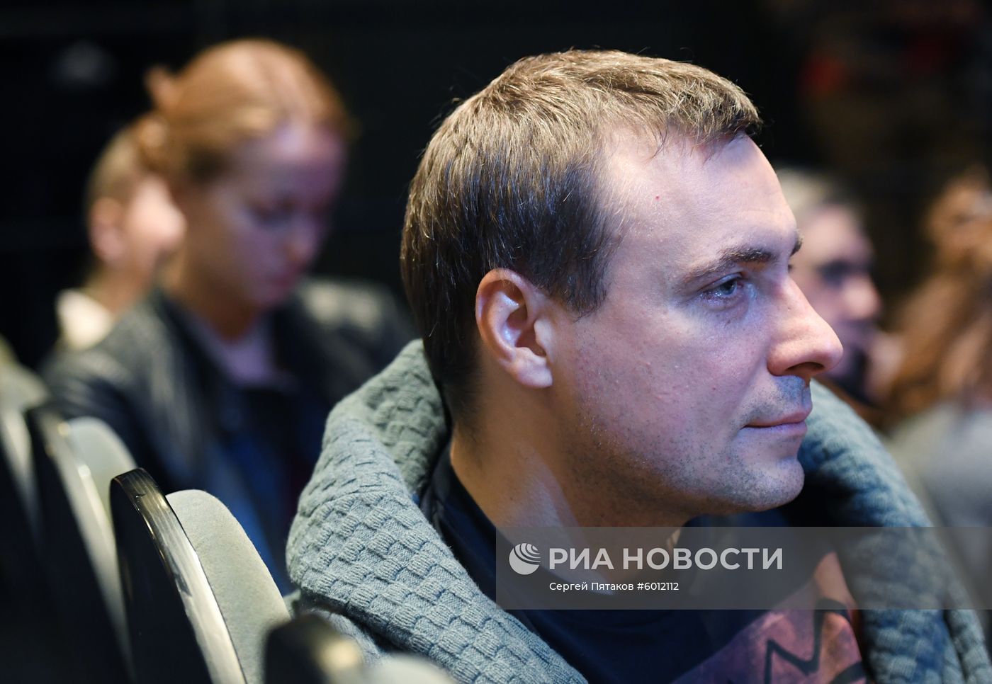 Сбор труппы в театре "Мастерская Петра Фоменко"