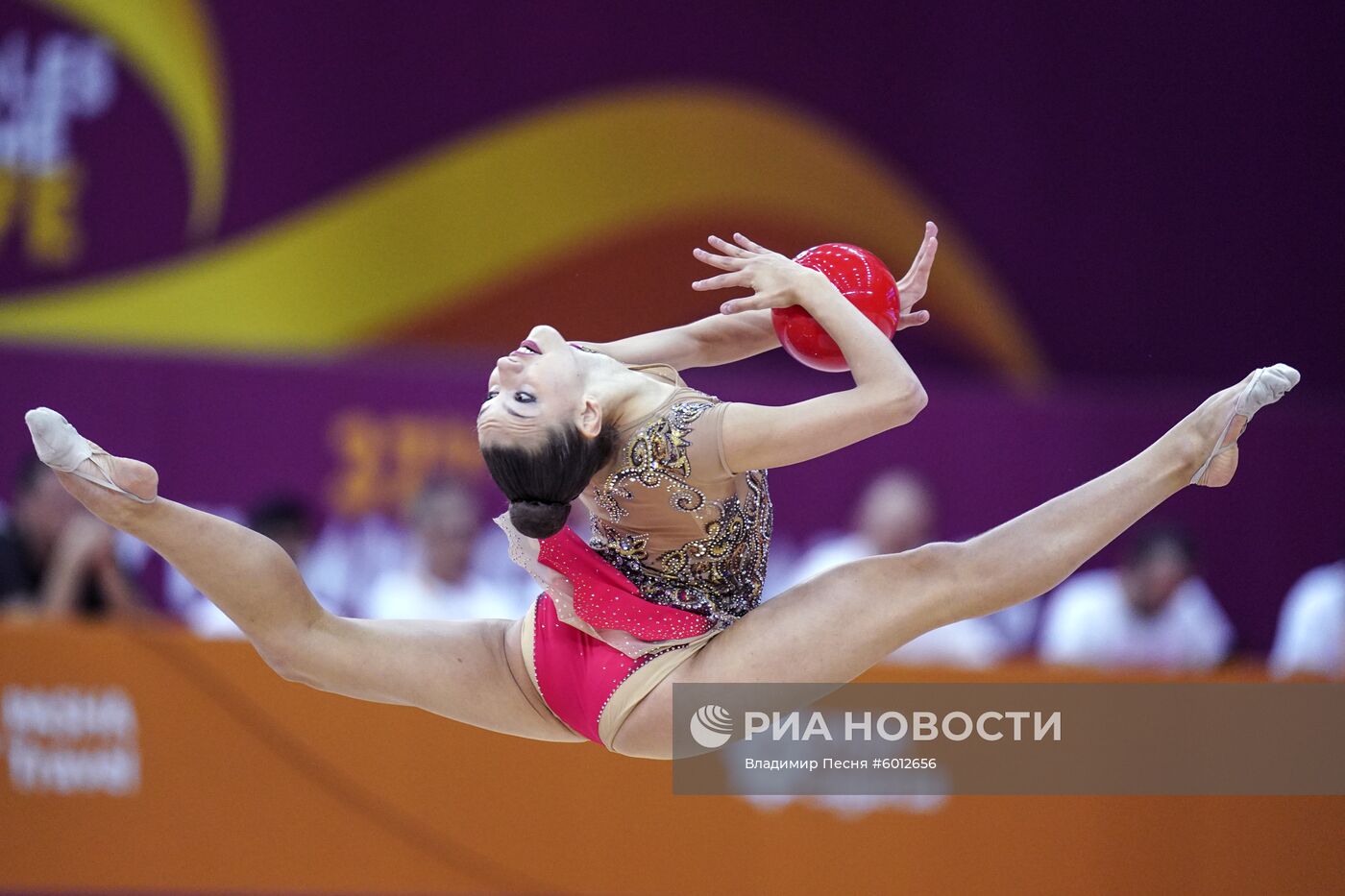 Художественная гимнастика. Чемпионат мира. Второй день