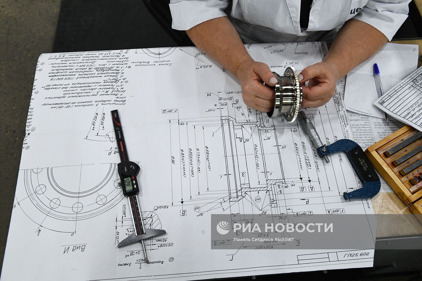 Открытие нового производства гидроагрегатов для самолетов МС-21