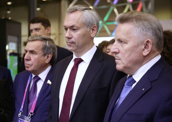Международный форум "Технопром-2019". День первый