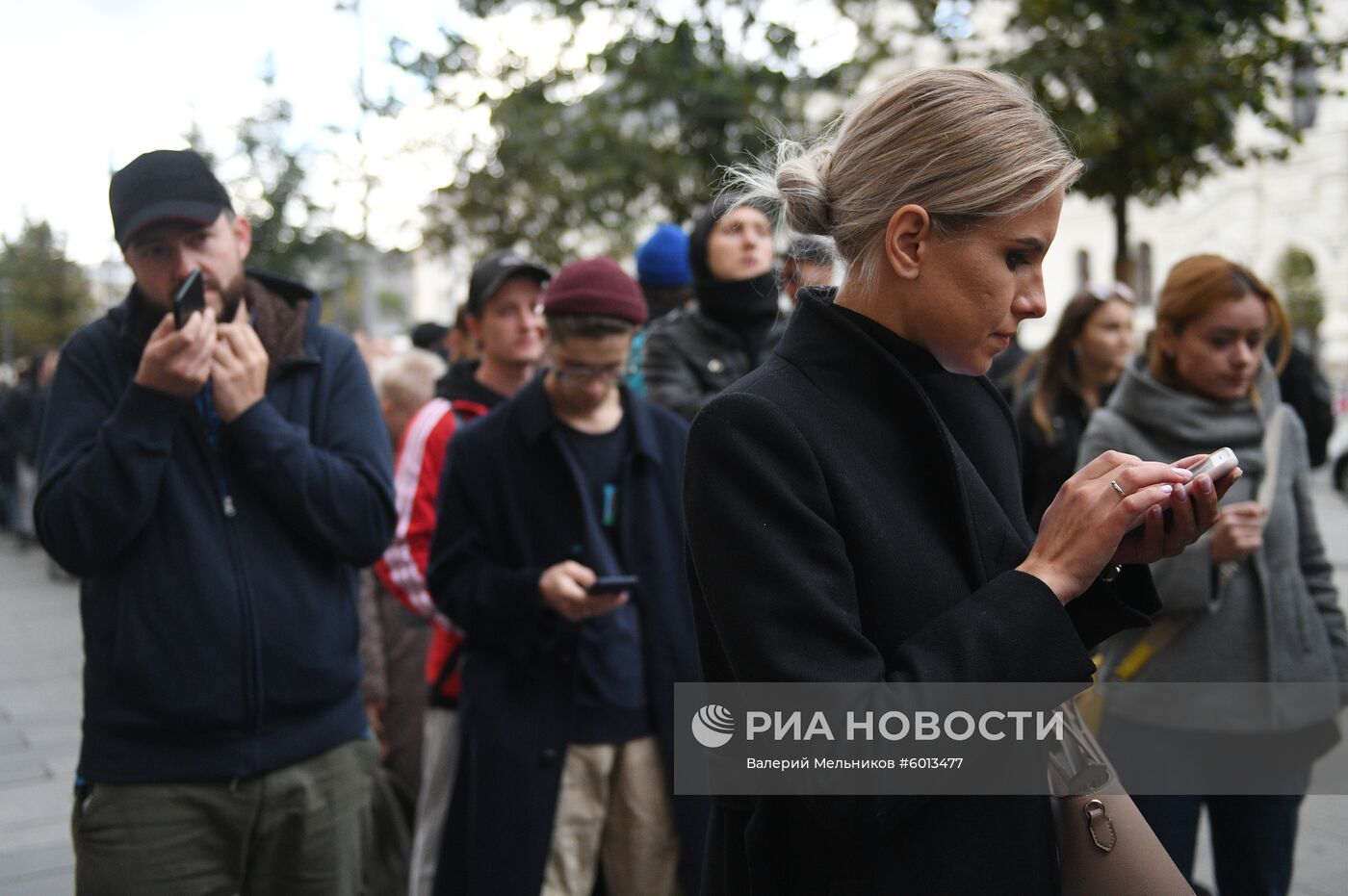 Одиночные пикеты в поддержку задержанных участников несанкционированных акций