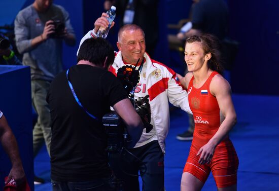 Вольная борьба. Чемпионат мира. Женщины