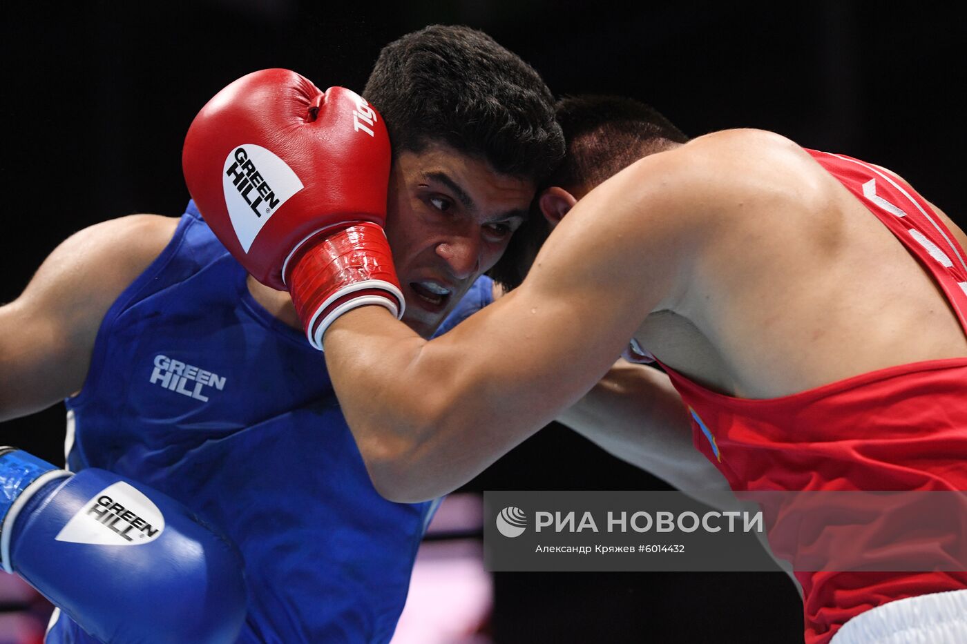 Бокс. Чемпионат мира. Мужчины. Десятый день