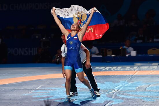 Вольная борьба. Чемпионат мира. Женщины