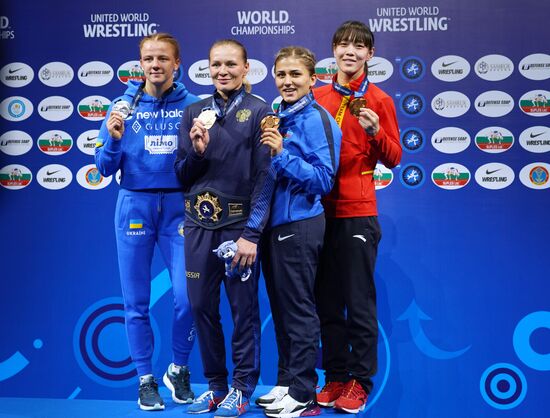 Вольная борьба. Чемпионат мира. Женщины