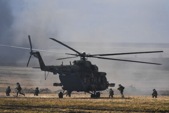 Учения "Центр-2019" в Оренбургской области