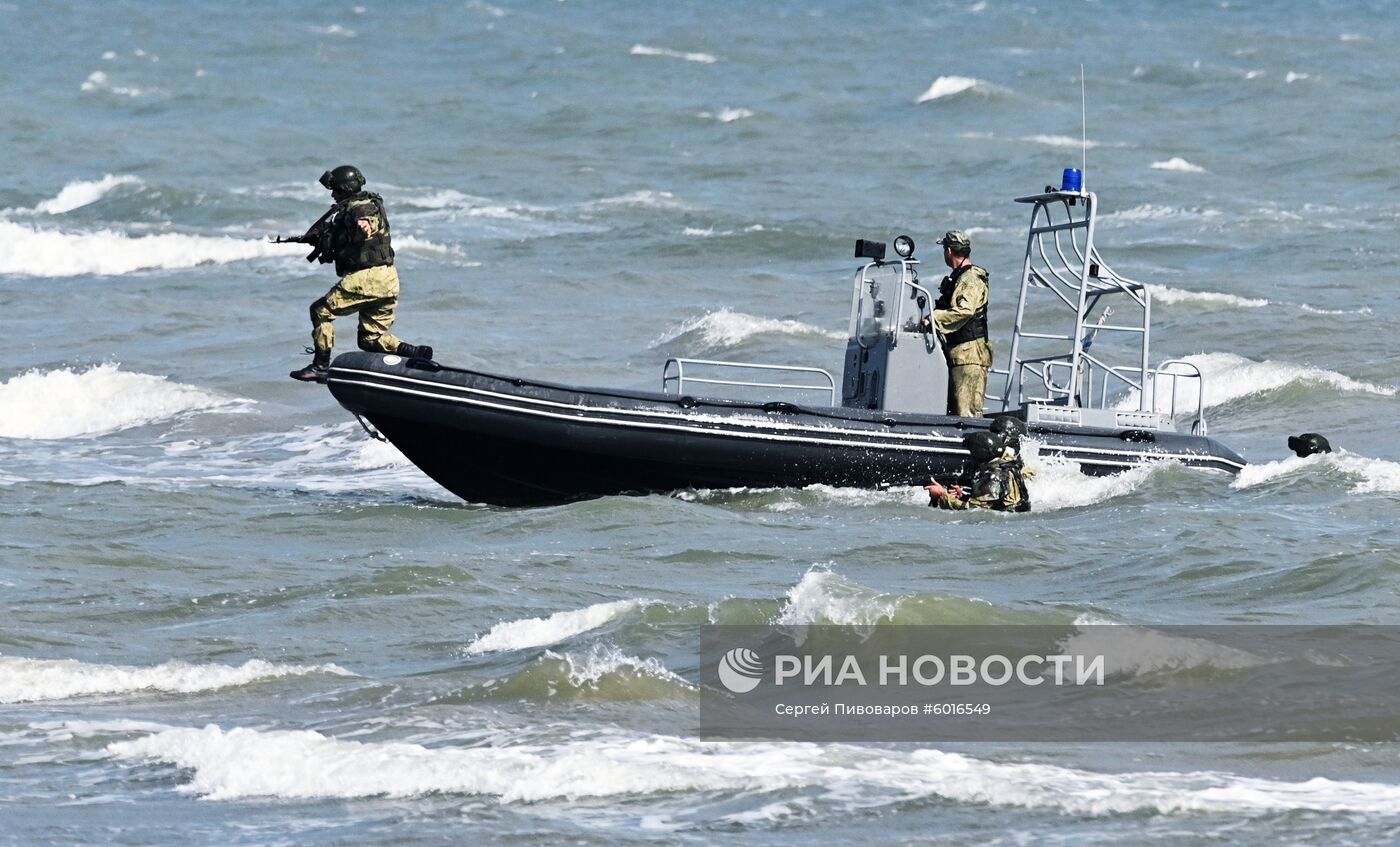 Командно-штабные учения "Центр-2019" в Дагестане