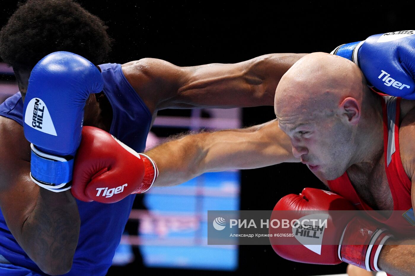 Бокс. Чемпионат мира. Мужчины. Одиннадцатый день