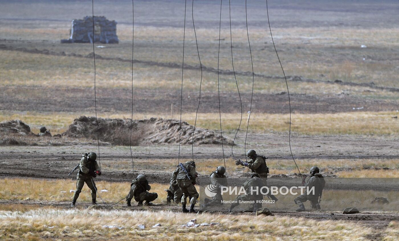 Учения "Центр-2019" в Оренбургской области