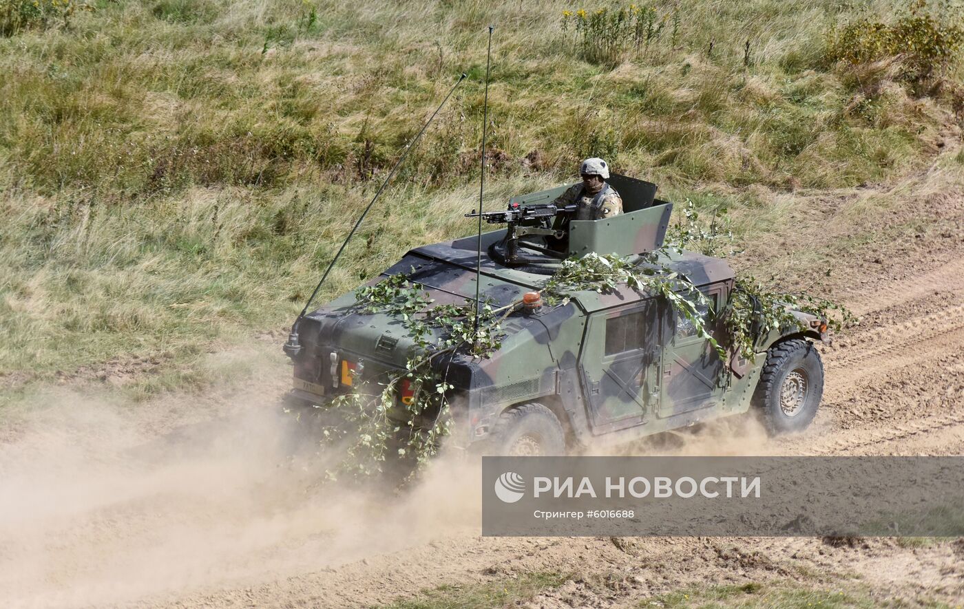 Международные военные учения Rapid Trident-2019 во Львовской области
