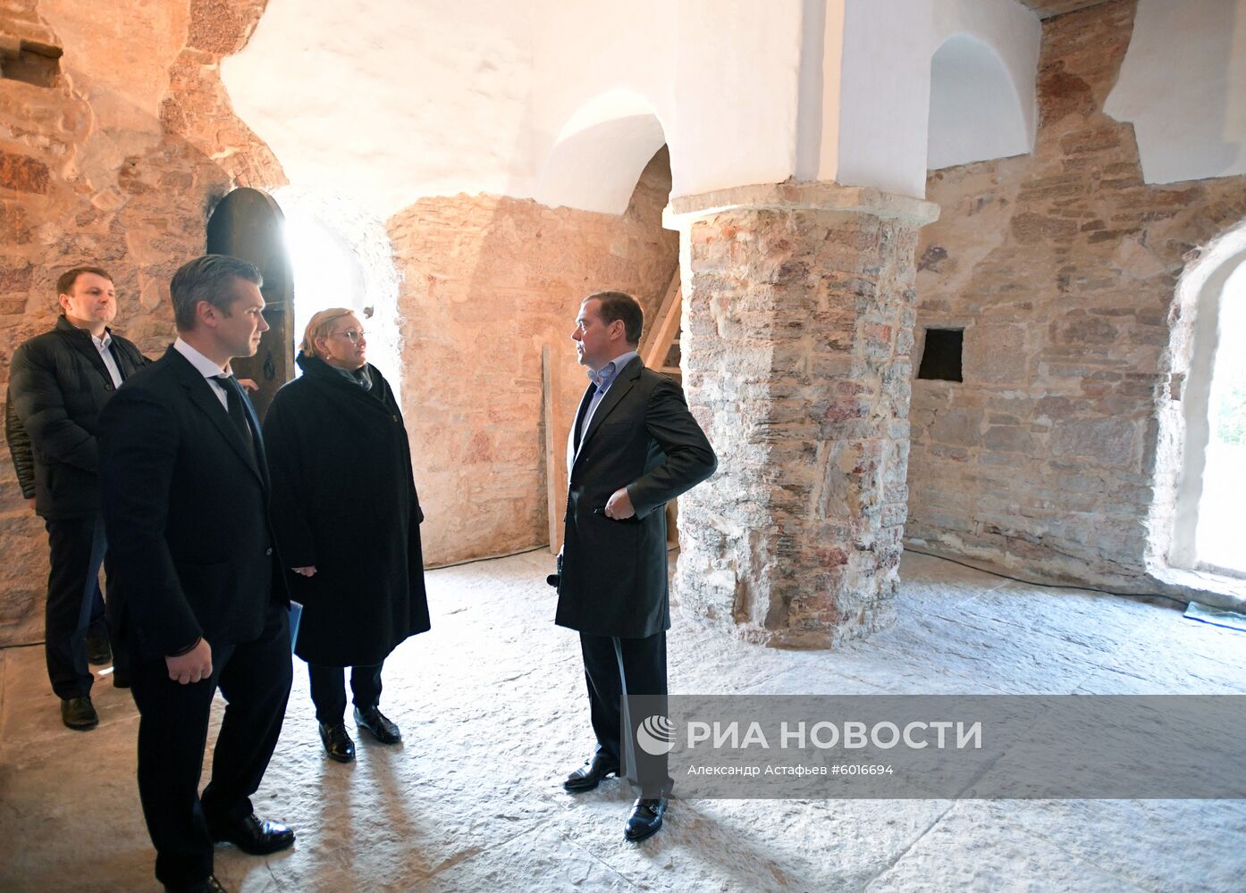 Рабочая поездка премьер-министра РФ Д. Медведева в Великий Новгород