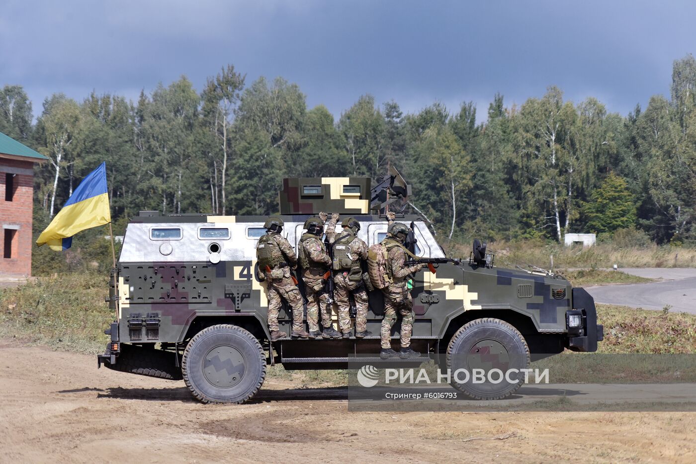 Международные военные учения Rapid Trident-2019 во Львовской области