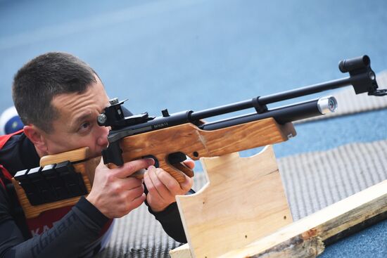 Празднование дня оружейника в Ижевске