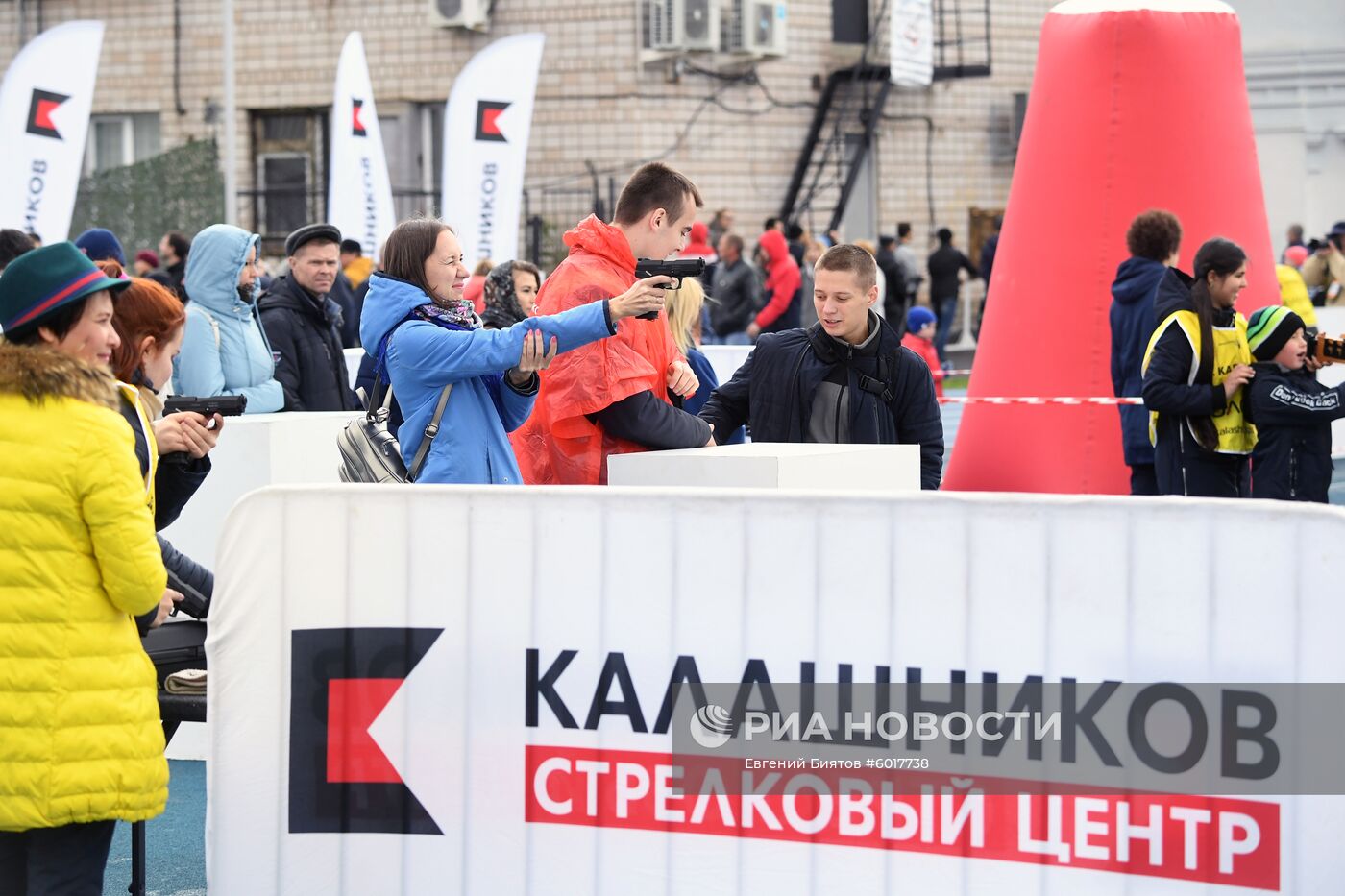 Празднование дня оружейника в Ижевске