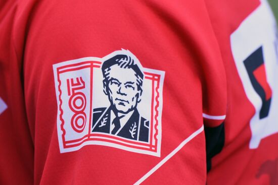 Празднование дня оружейника в Ижевске