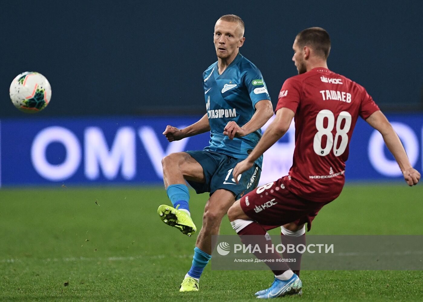 Футбол. РПЛ. Матч "Зенит" - "Рубин"