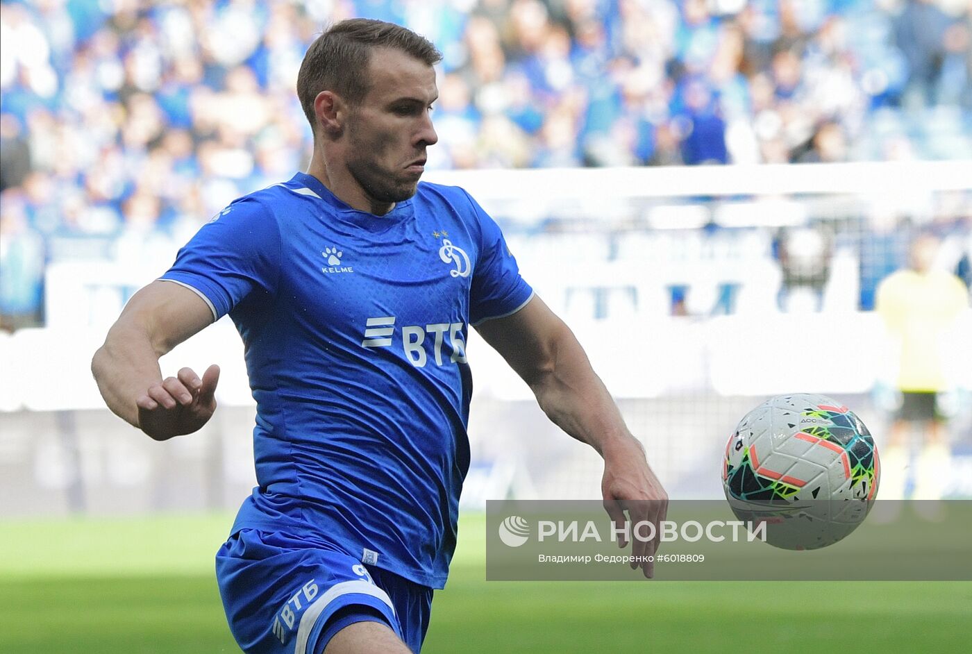 Футбол. РПЛ. "Динамо" - "Сочи"