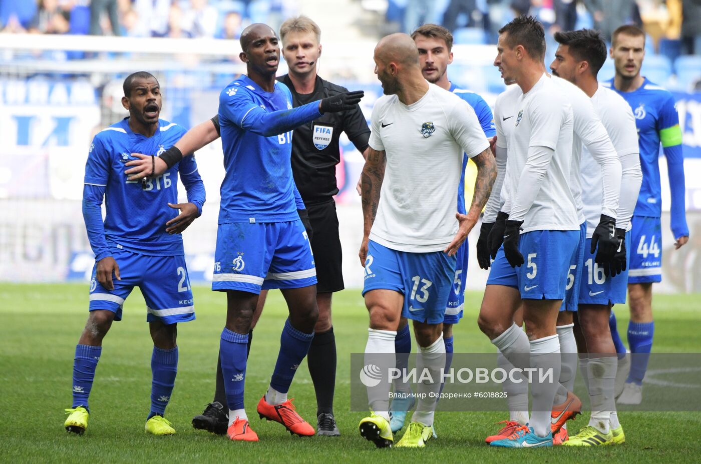 Футбол. РПЛ. "Динамо" - "Сочи"