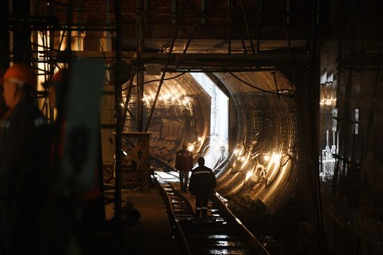 Строительство станции метро "Лефортово"