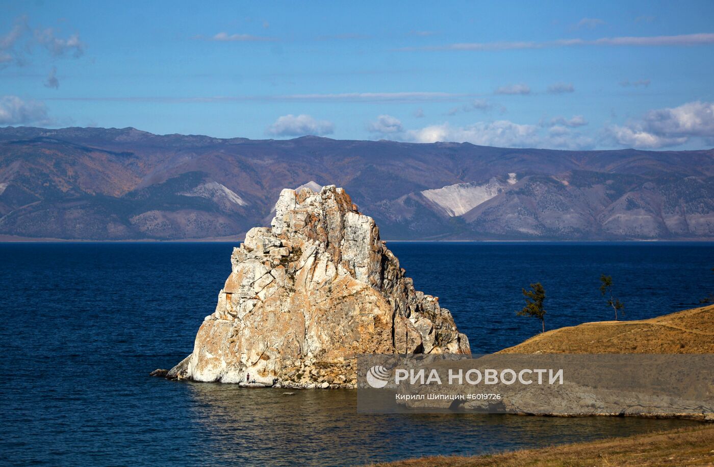 Остров Ольхон на озере Байкал