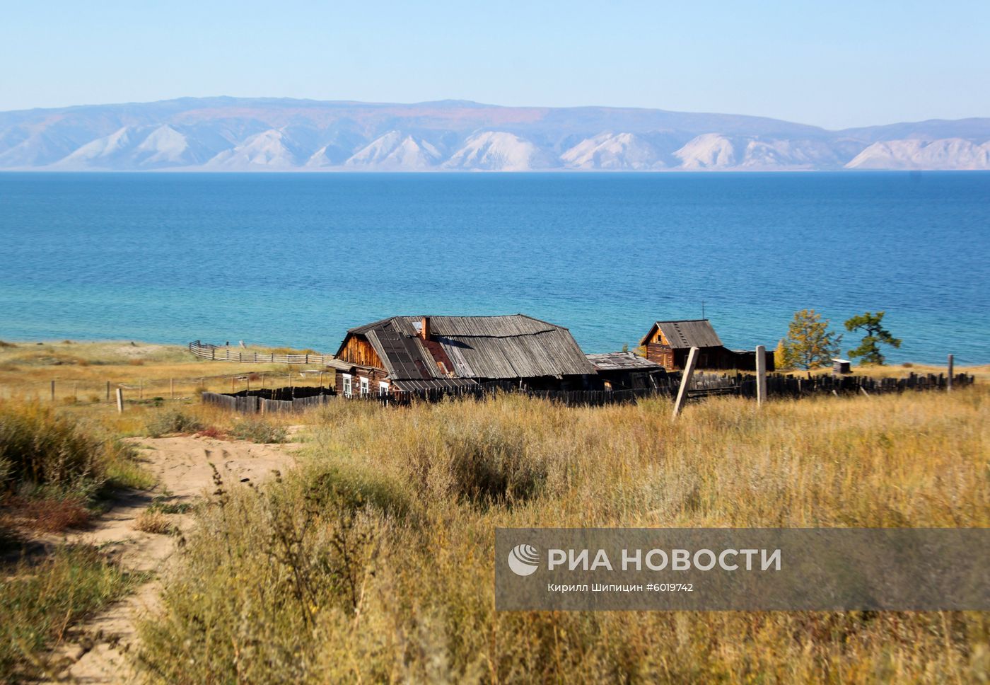 Остров Ольхон на озере Байкал