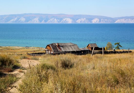 Остров Ольхон на озере Байкал