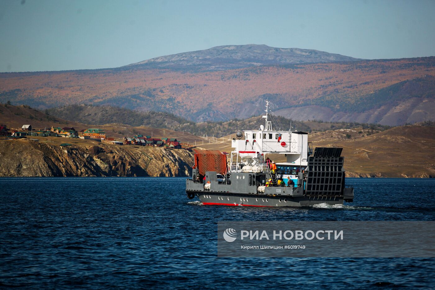 Остров Ольхон на озере Байкал