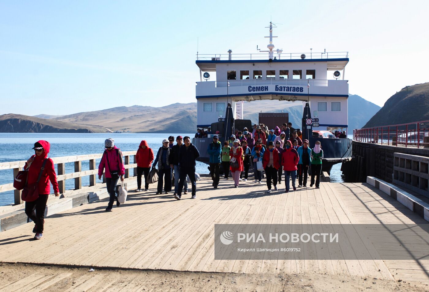 Остров Ольхон на озере Байкал