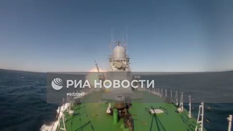 Первый пуск крылатой ракеты Х-35 "Уран" с корабля "Смерч"