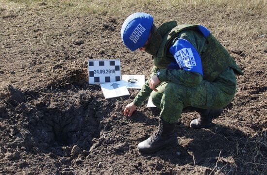 Последствия обстрела в Луганской области