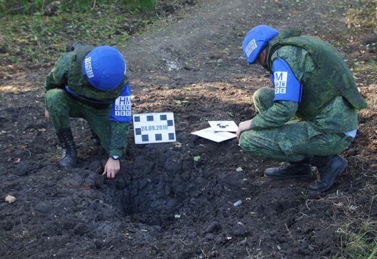 Последствия обстрела в Луганской области