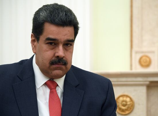 Встреча президента РФ В. Путина с  президентом Венесуэлы Н. Мадуро